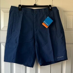 Columbia Men's Navy Cargo Shorts 34 waist